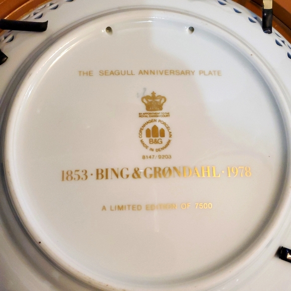 Limited Edition 1978 Bing & Grondahl Seagull Anniversary Plate with Lattice Work - Picture 2 of 4